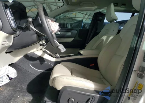 2022 Volvo Xc40 T5 Inscription из США, поврежденный, VIN YV4162UL0N2653729